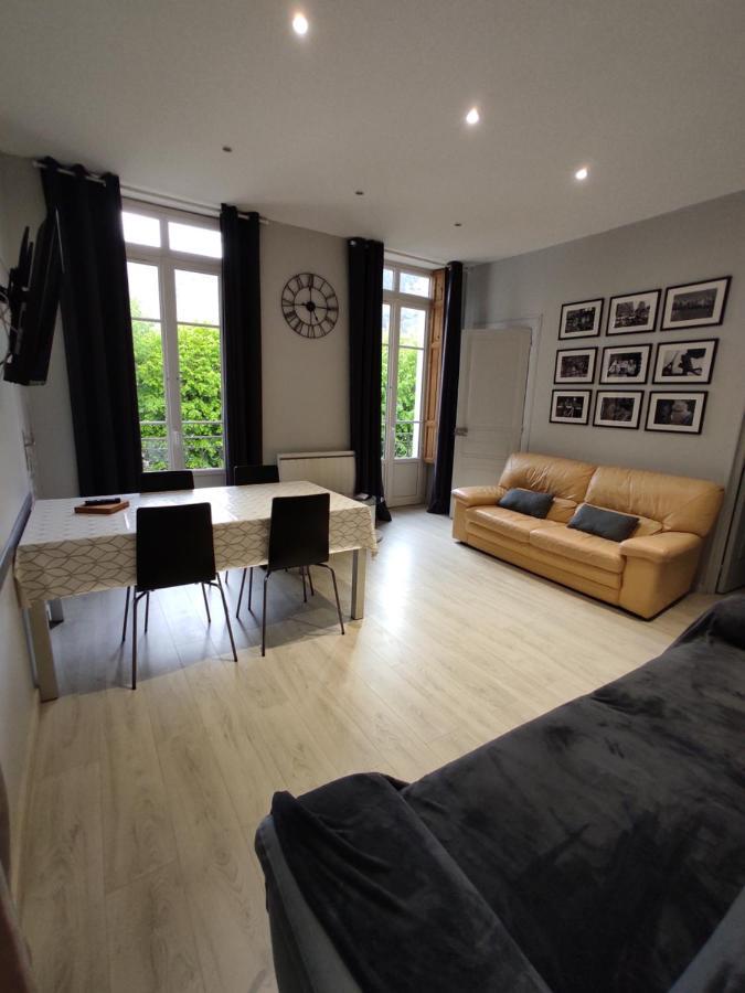 Apartment Agreable T2 Au Centre De Luchon